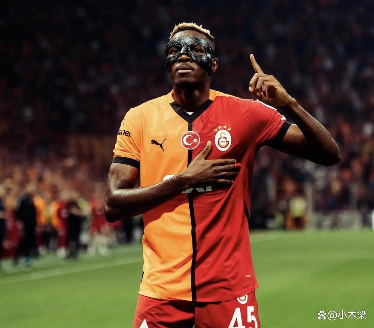 奥斯梅恩手感滚烫，带领广州队大胜北京首钢，赛后一句话霸气侧漏的简单介绍